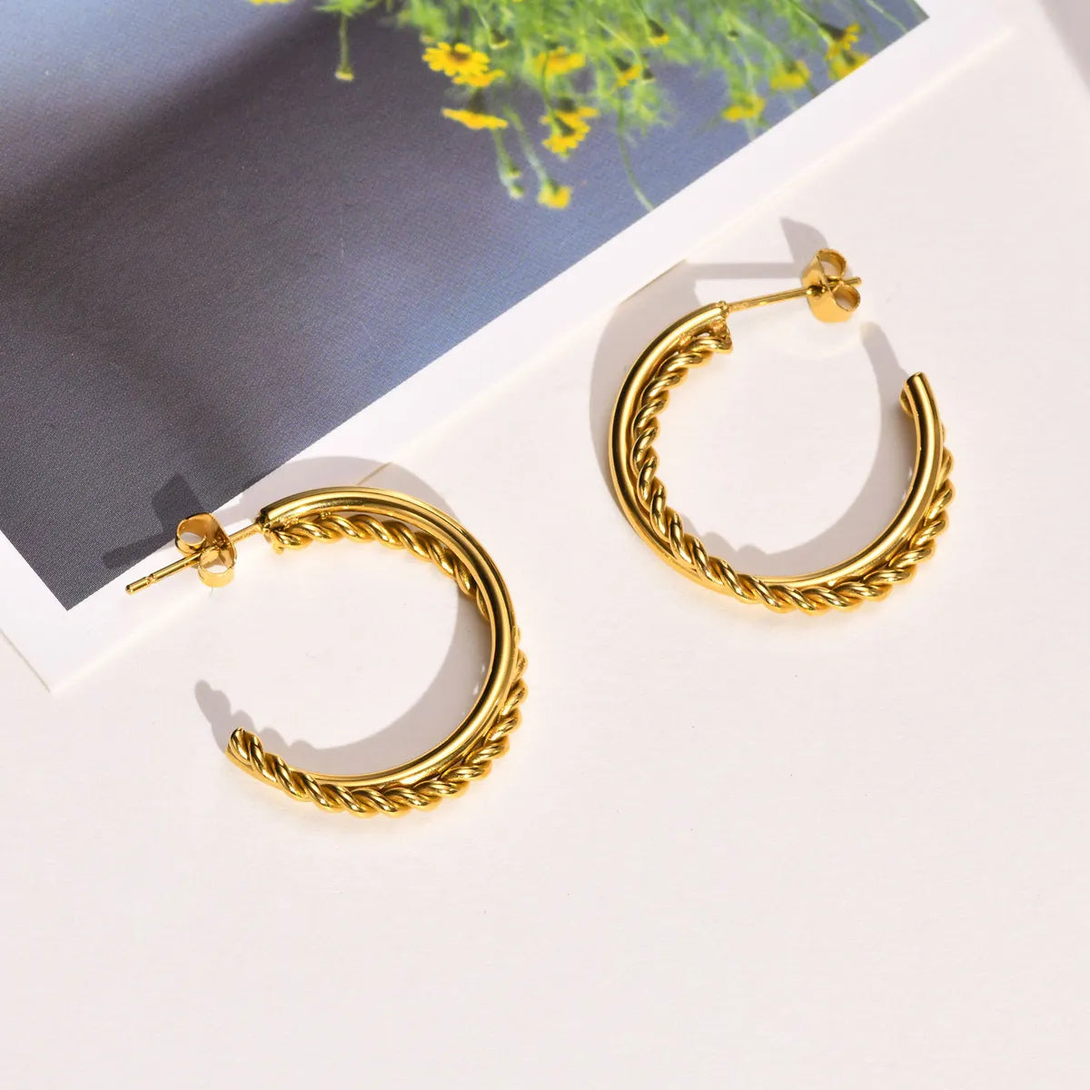 1 Pair Simple Style C Shape Twist Plating Stainless Steel Gold Plated Ear Studs