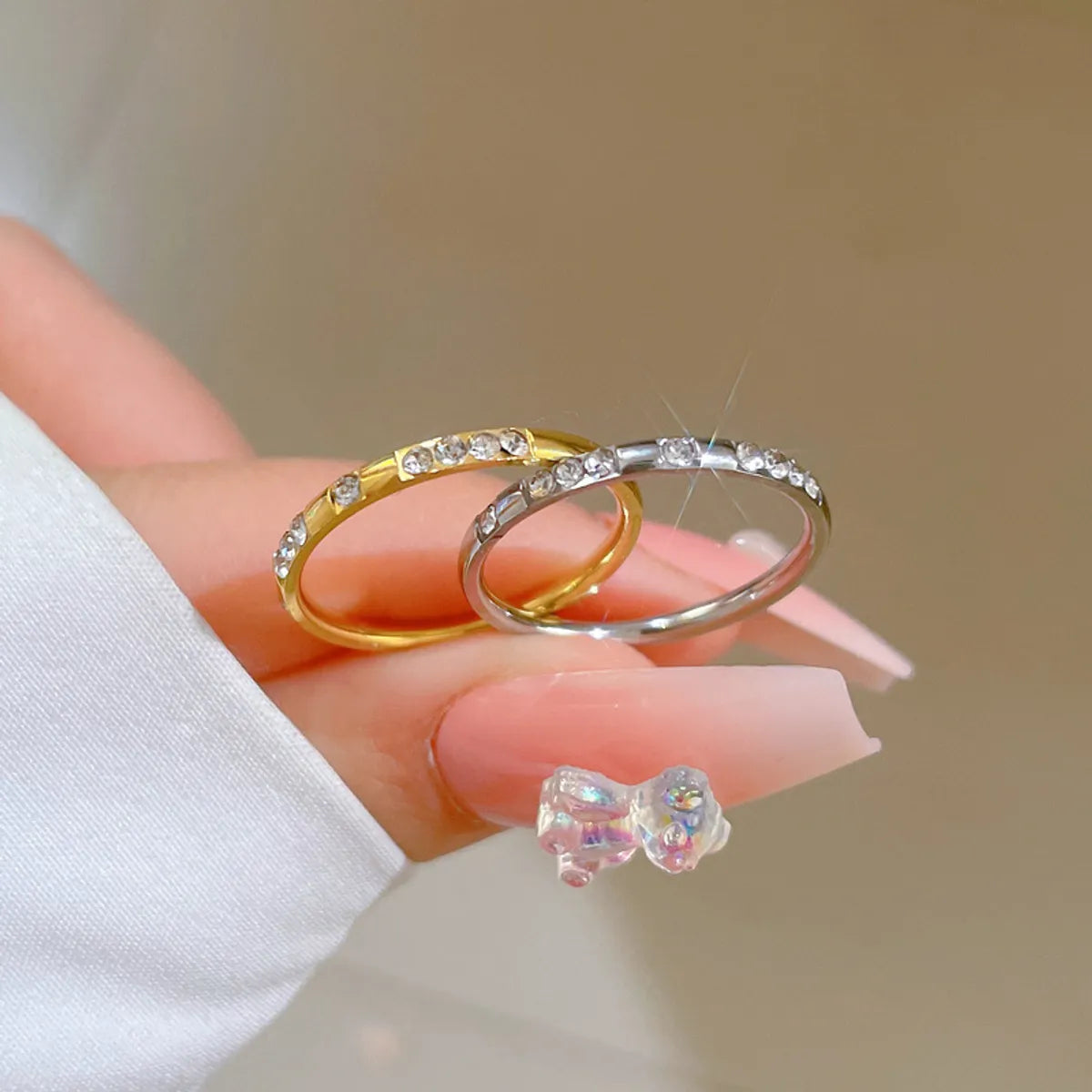 Simple Style Circle Titanium Steel Polishing Rhinestones Rings