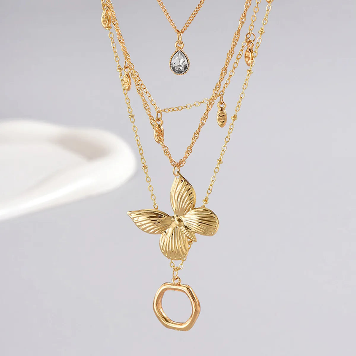 Simple Style Classic Style Butterfly Zinc Alloy Inlay Zircon Women's Layered Necklaces