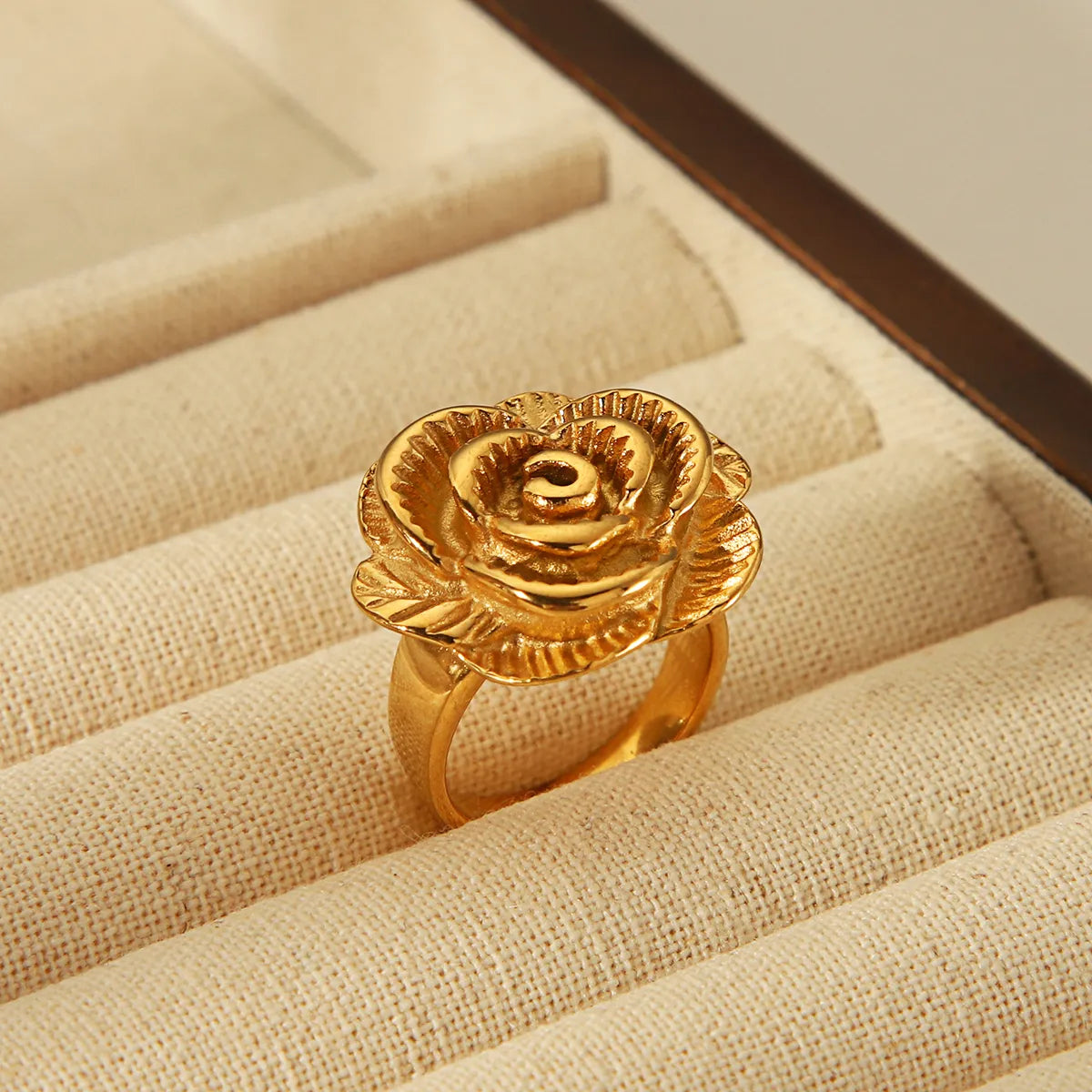 Simple Style Classic Style Commute Geometric Flower 304 Stainless Steel 18K Gold Plated Rings In Bulk