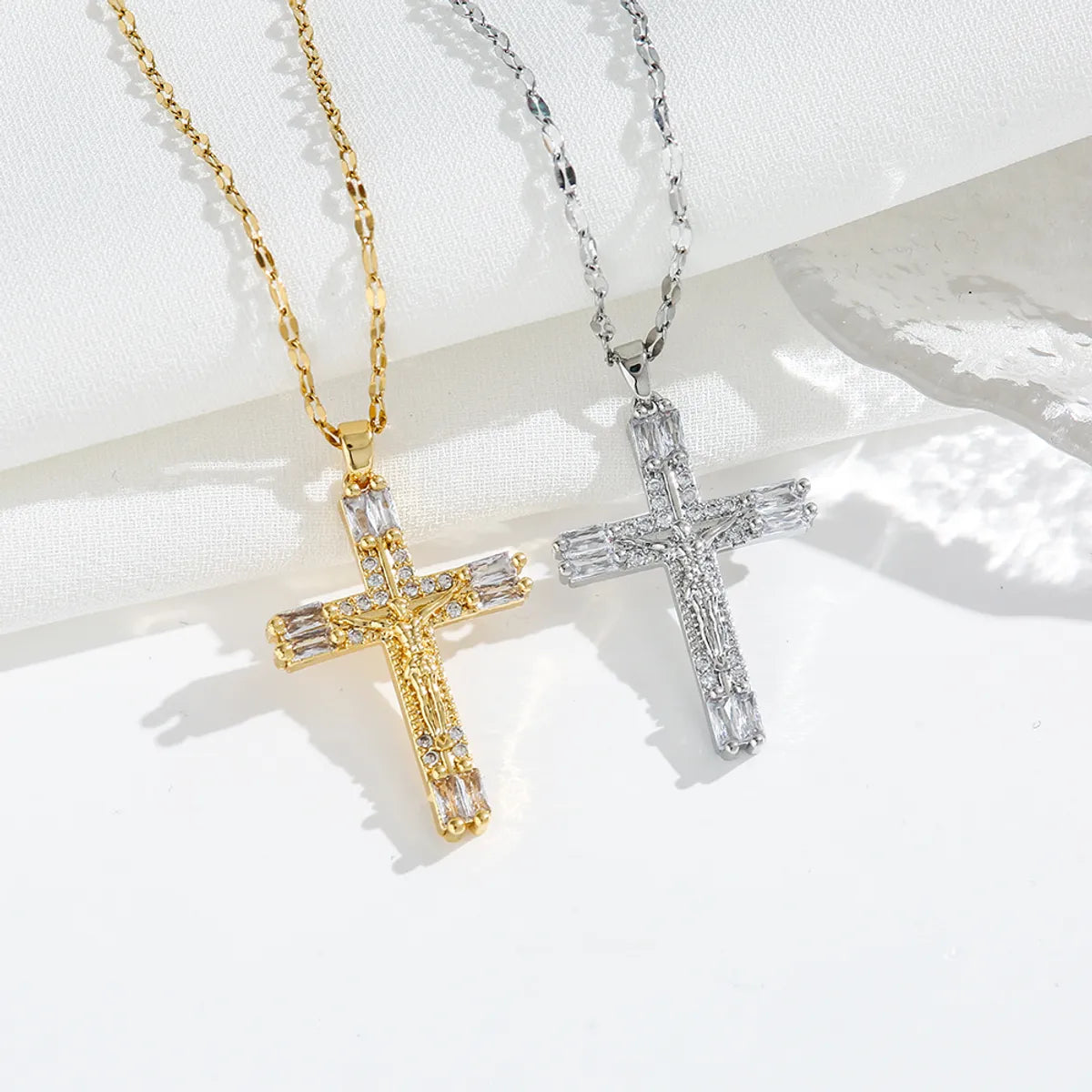 Simple Style Classic Style Cross Titanium Steel Plating Inlay Zircon Gold Plated Silver Plated Pendant Necklace