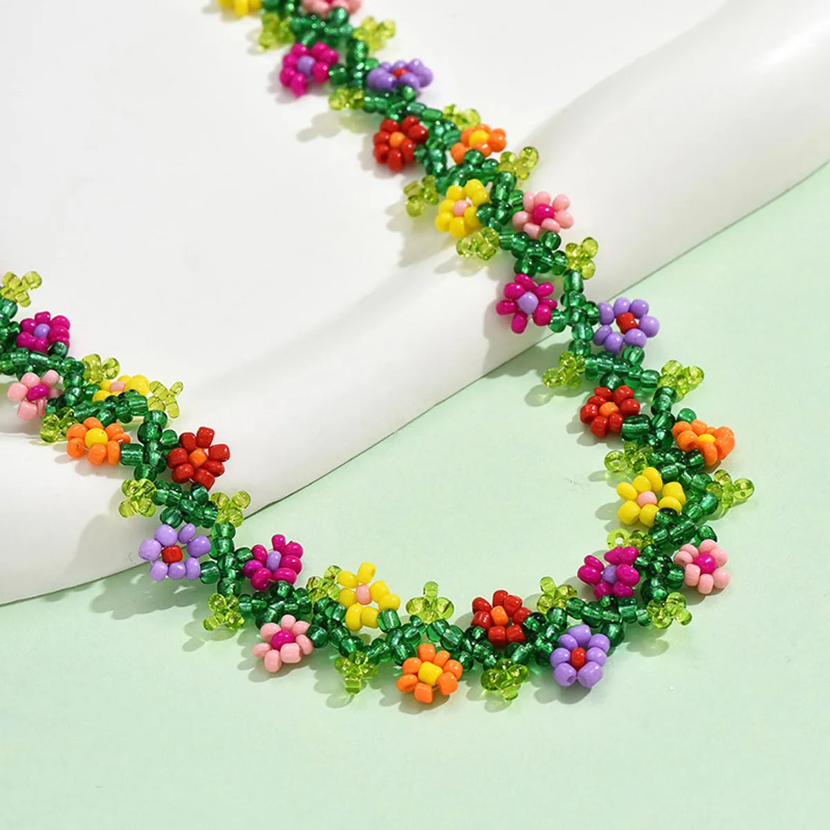 Simple Style Classic Style Flower Crystal Seed Bead Beaded Women's Choker