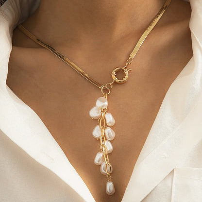 Simple Style Classic Style Flower Imitation Pearl Alloy Wholesale Pendant Necklace