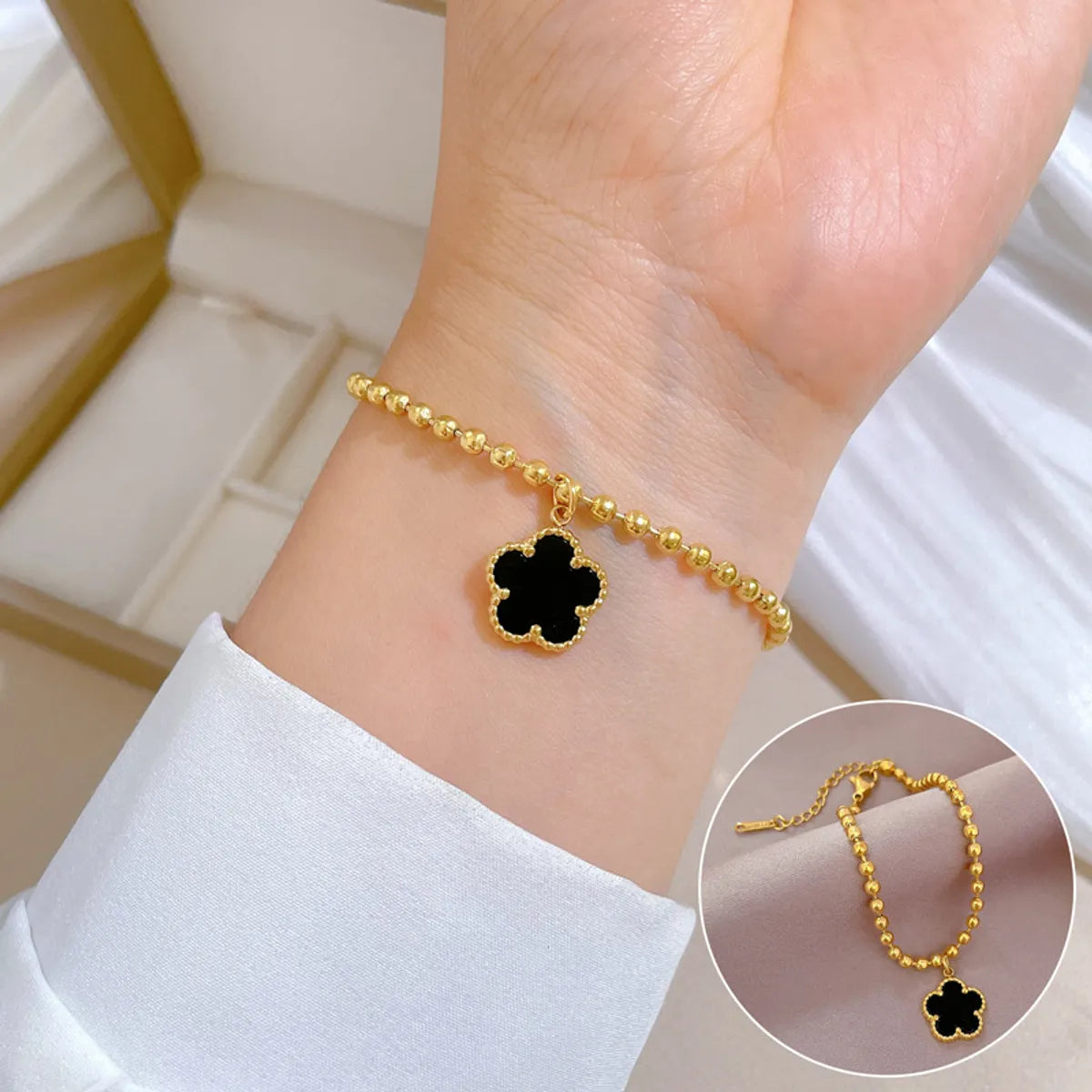 Simple Style Classic Style Flower Titanium Steel Bracelets