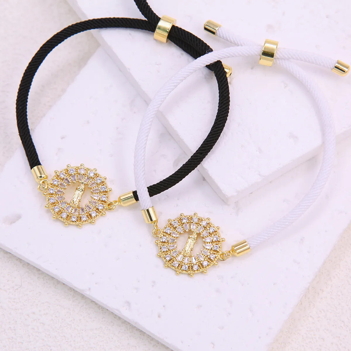 Simple Style Classic Style Geometric 18K Gold Plated Zircon Rope Copper Wholesale Bracelets