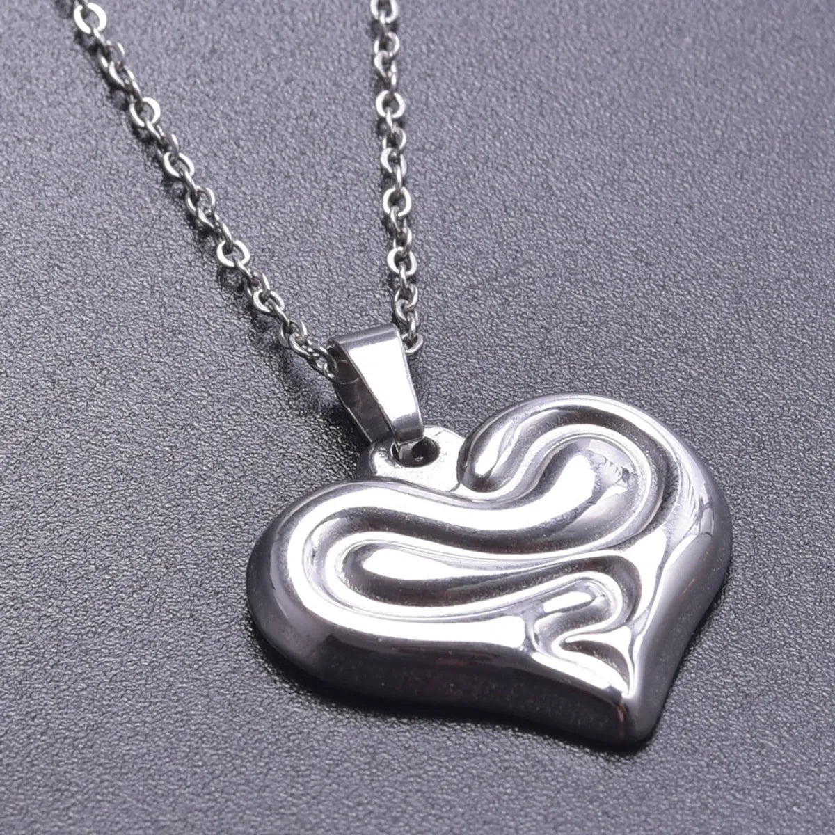 Simple Style Classic Style Heart Shape 304 Stainless Steel Plating Women'S Pendant Necklace