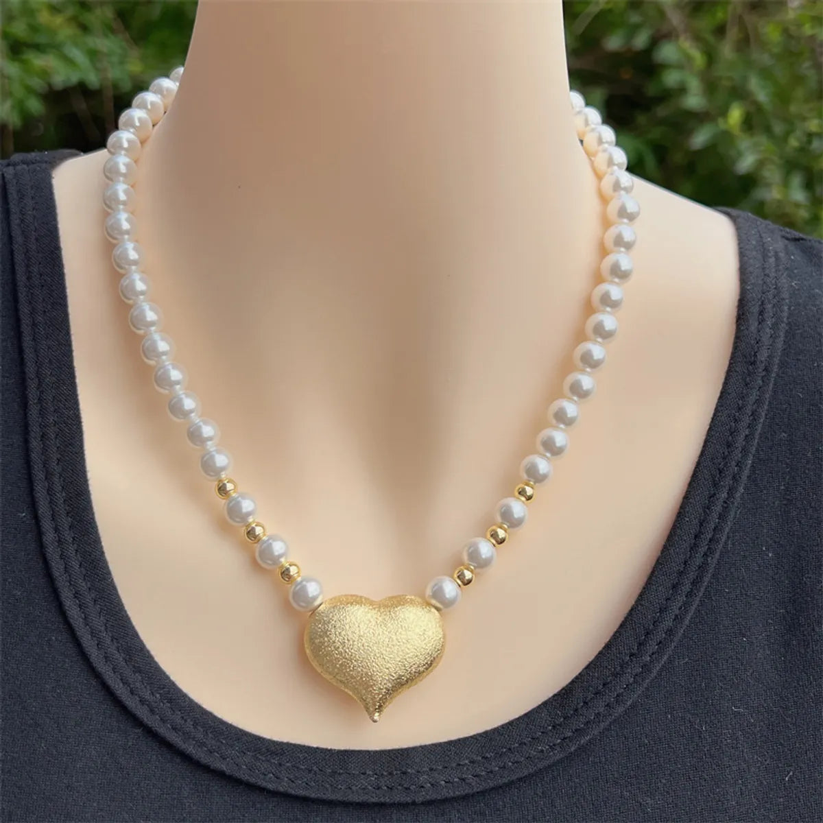 Simple Style Classic Style Heart Shape Artificial Pearl Plastic Copper Beaded 18K Gold Plated Women's Necklace