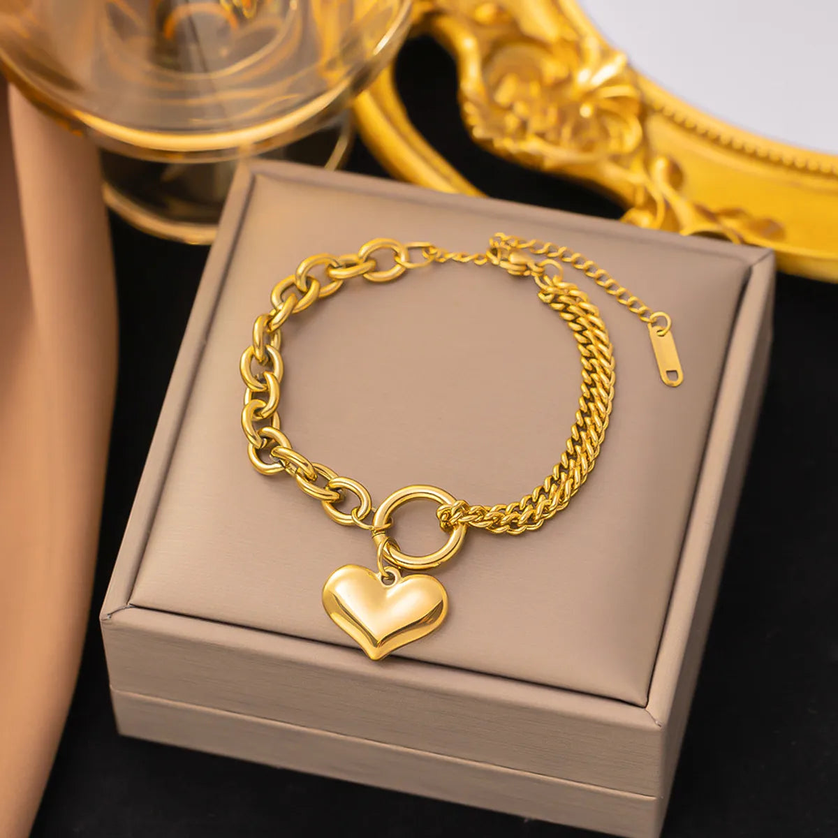 Simple Style Classic Style Heart Shape 304 Stainless Steel 18K Gold Plated Bracelets In Bulk