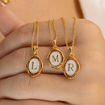 Simple Style Classic Style Letter Gold Plated Shell Copper Wholesale Pendant Necklace