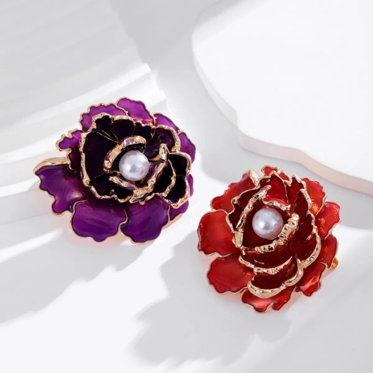 Simple Style Classic Style Musical Instrument Animal Flower Alloy Inlay Rhinestones Women'S Brooches