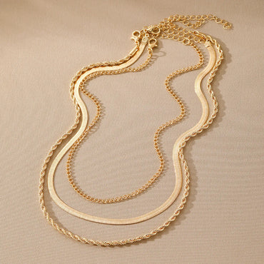 Simple Style Classic Style Solid Color Alloy Wholesale Layered Necklaces