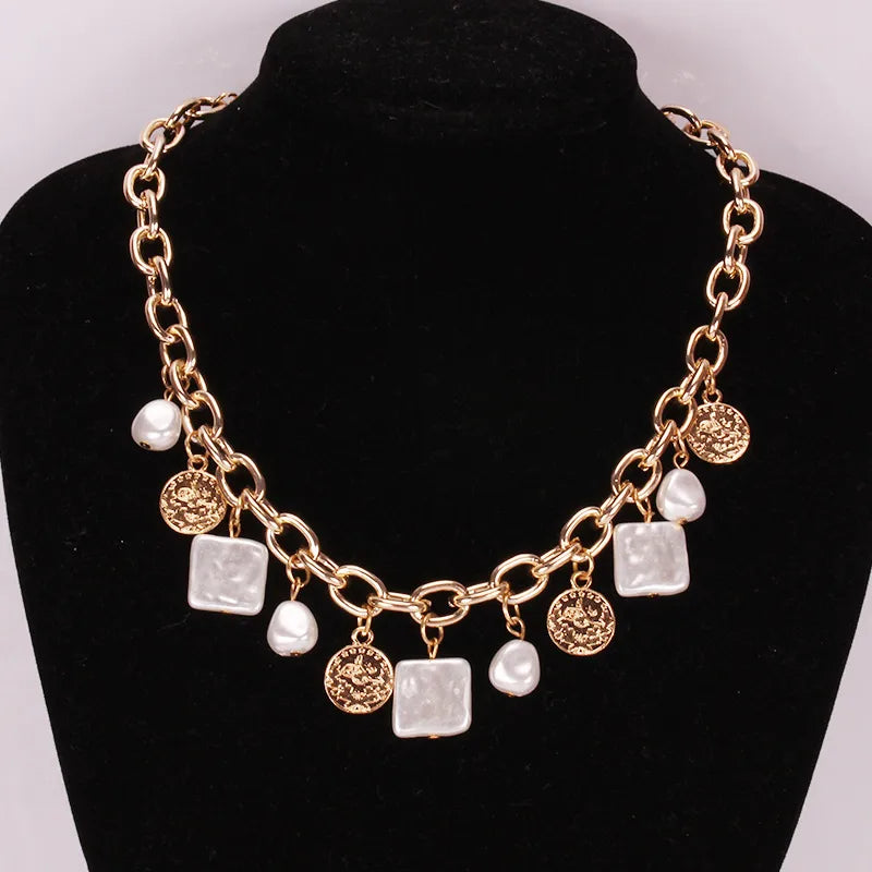 Simple Style Classic Style Solid Color Alloy Wholesale Necklace