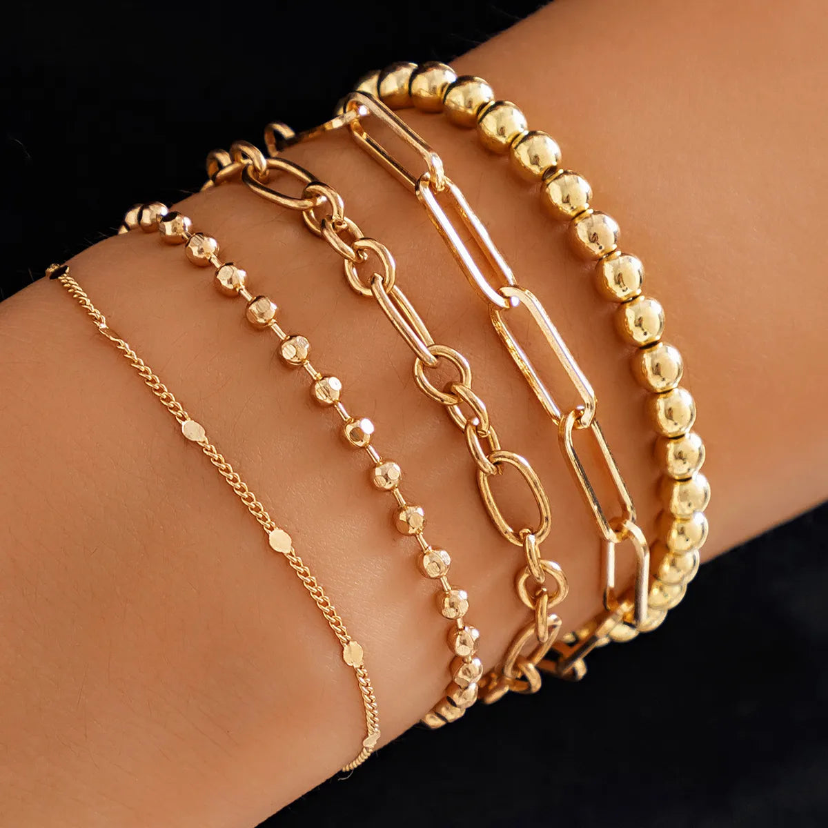 Simple Style Classic Style Solid Color Ccb Iron Copper Women's Bracelets