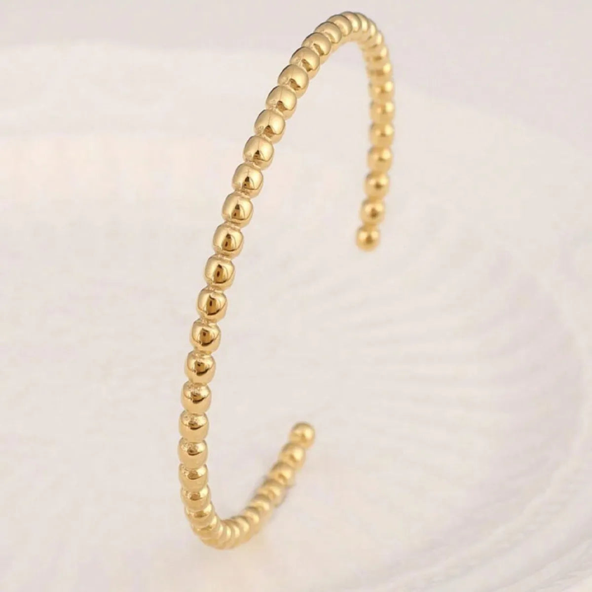 Simple Style Classic Style Solid Color Stainless Steel Plating 18k Gold Plated Bangle