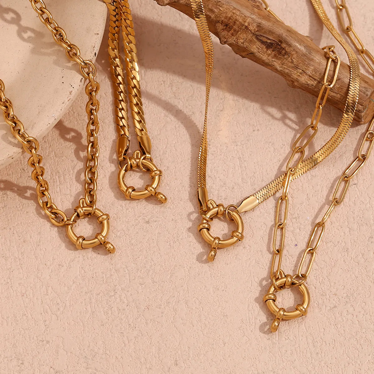 Wholesale Jewelry Simple Style Classic Style Solid Color 304 Stainless Steel 18K Gold Plated Plating Necklace