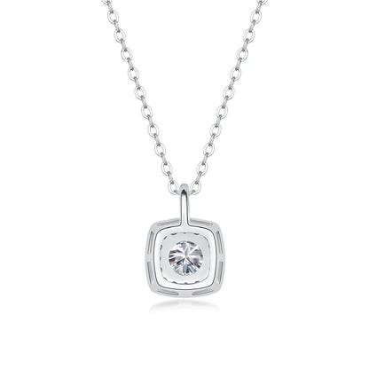 Simple Style Classic Style Solid Color Sterling Silver Inlay Moissanite Pendant Necklace