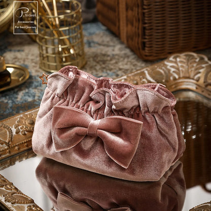 Simple Style Classic Style Solid Color Velvet Wash Bag