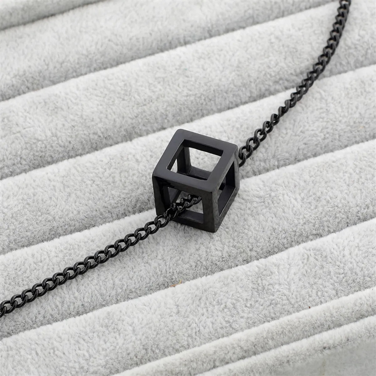 Simple Style Classic Style Square Stainless Steel Titanium Steel Polishing Hollow Out Unisex Pendant Necklace