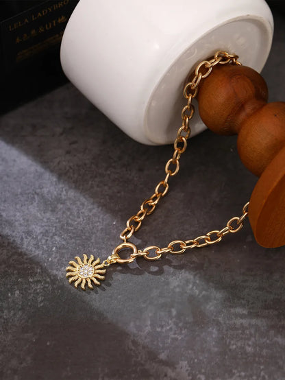 Simple Style Classic Style Sun Flame Iron Copper Wholesale Pendant Necklace