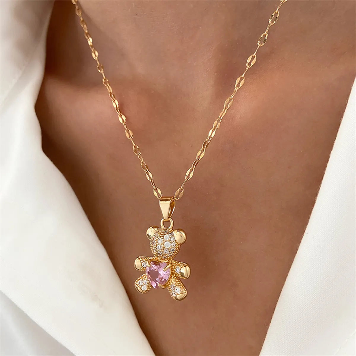 Simple Style Commute Bear Copper Plating Inlay Crystal Rhinestones Zircon 18k Gold Plated Gold Plated Silver Plated Pendant Necklace