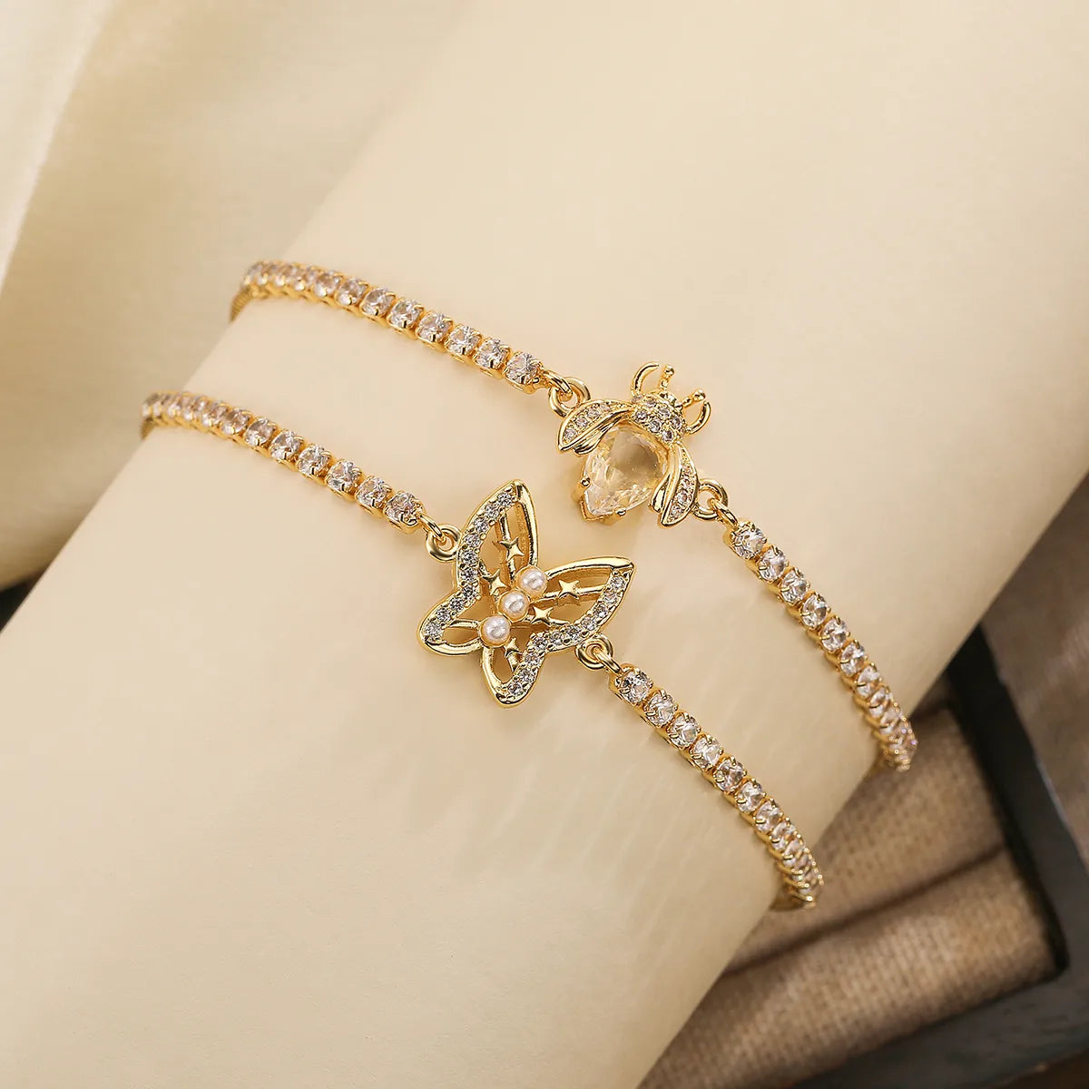 Simple Style Commute Butterfly Copper Plating Inlay Zircon 18k Gold Plated Bracelets