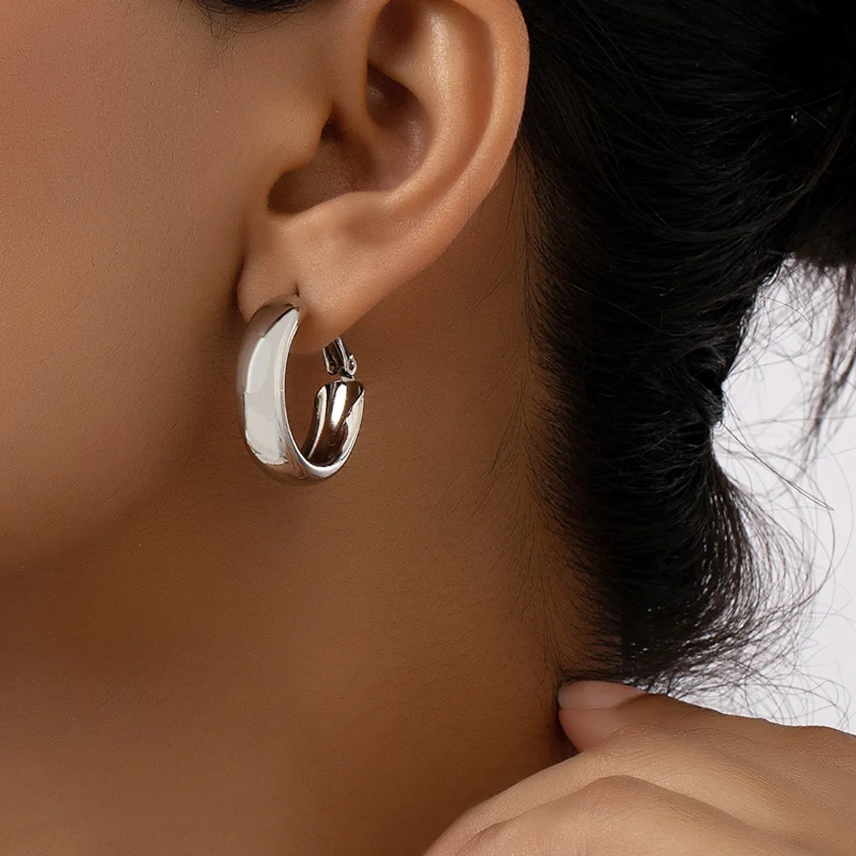 Simple Style Commute Circle Alloy Plating Women's Hoop Earrings