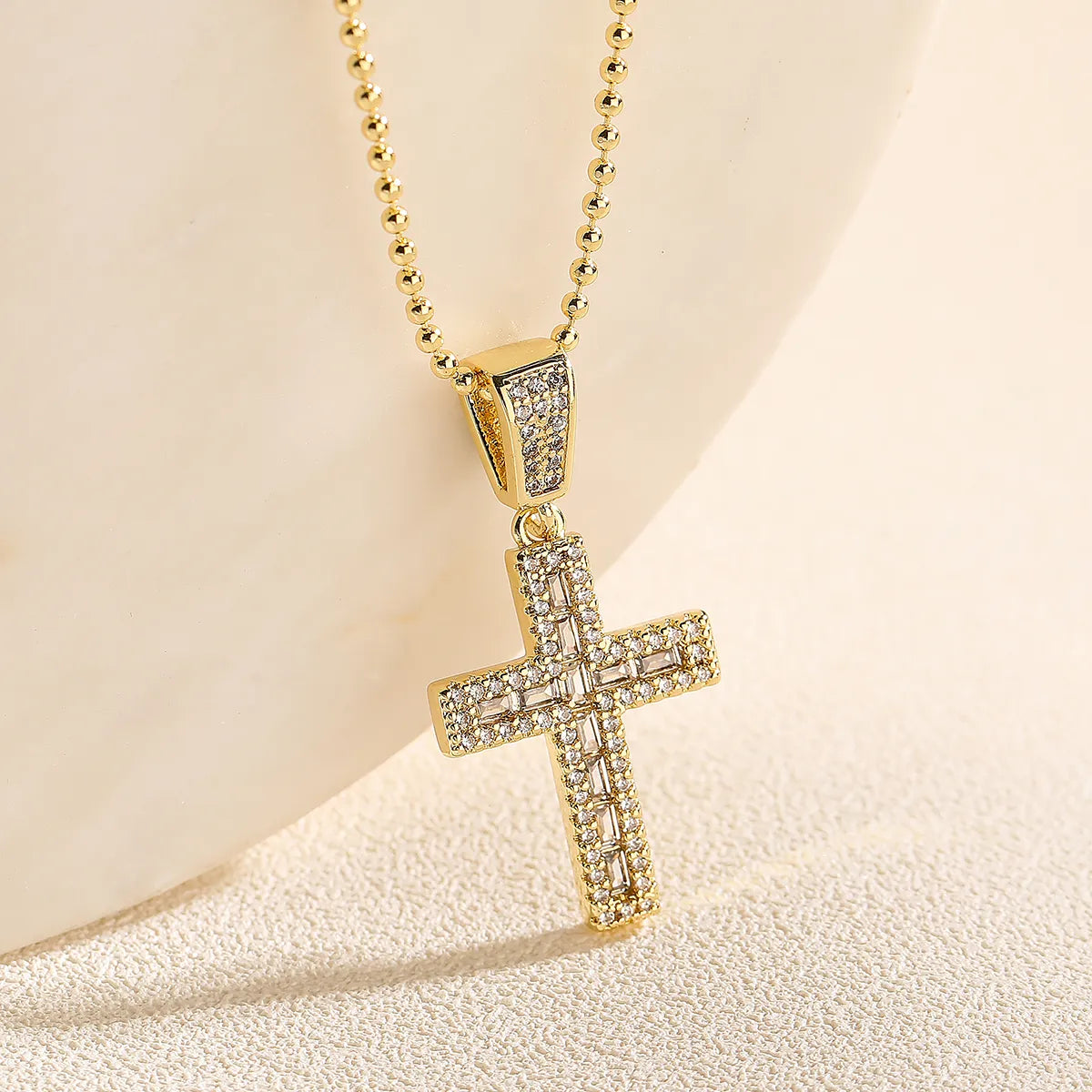 Simple Style Commute Cross Copper Plating Inlay Zircon 18k Gold Plated Pendant Necklace