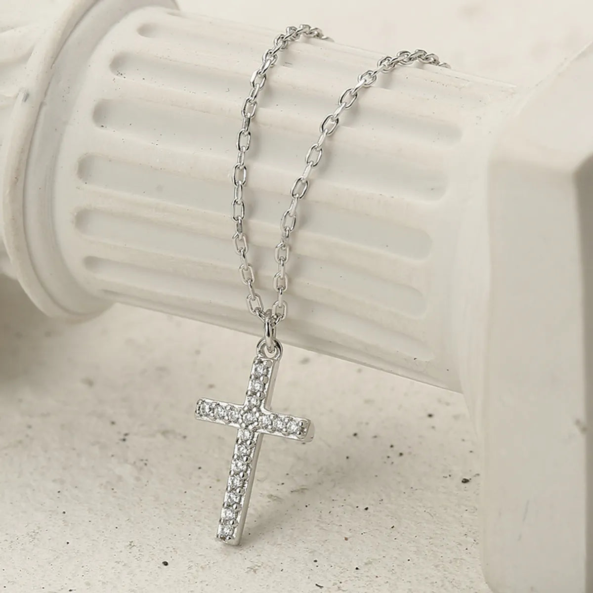 Simple Style Commute Cross Sterling Silver Inlay Zircon White Gold Plated Pendant Necklace