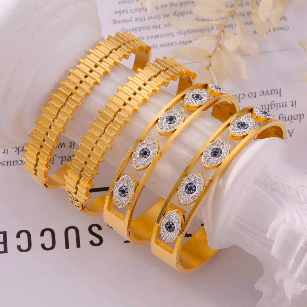 Simple Style Commute Devil'S Eye Solid Color 304 Stainless Steel 18K Gold Plated Rhinestones Bangle In Bulk