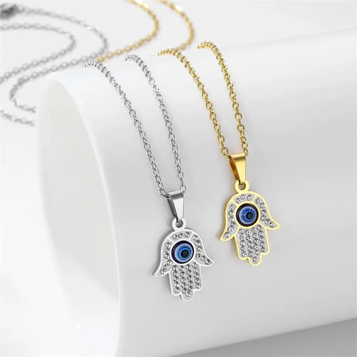 Simple Style Commute Devil's Eye Stainless Steel Plating Inlay Rhinestones 18k Gold Plated Pendant Necklace