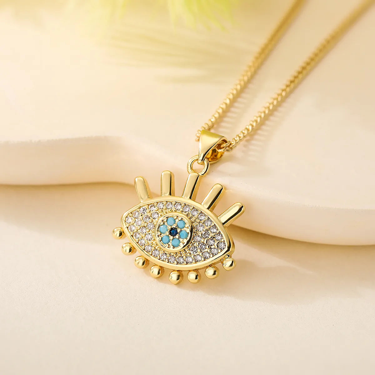 Simple Style Commute Geometric Devil'S Eye Stainless Steel Copper 18k Gold Plated Zircon Pendant Necklace In Bulk