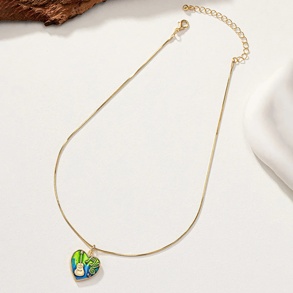 Simple Style Commute Heart Shape Alloy Enamel Plating 14k Gold Plated Women's Pendant Necklace