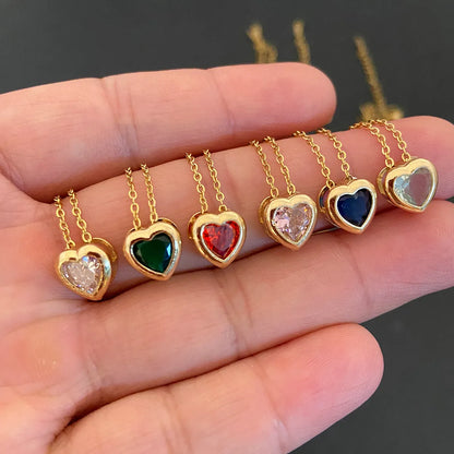 Simple Style Commute Heart Shape Copper Zircon Pendant Necklace In Bulk