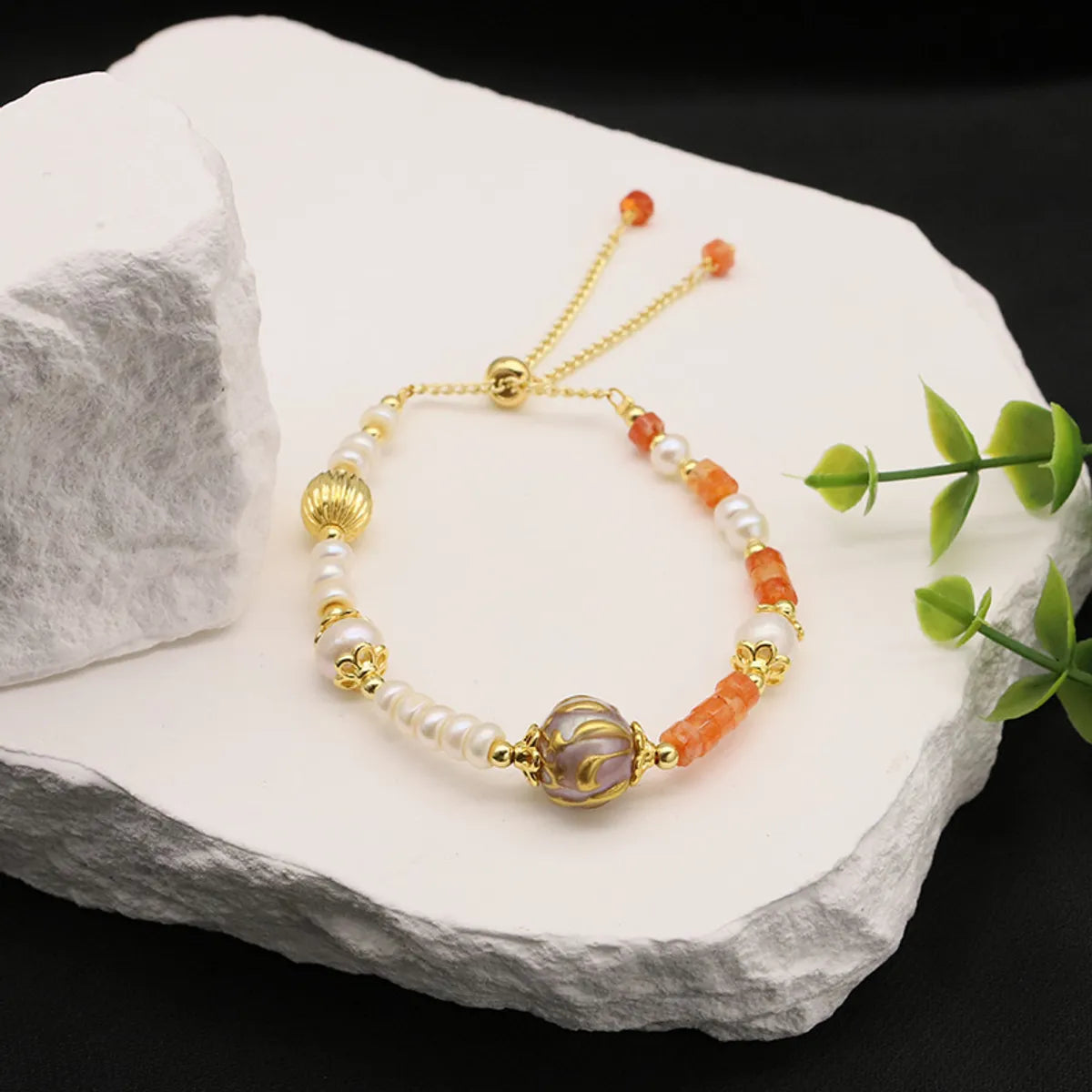 Simple Style Commute Round Freshwater Pearl Copper Beaded Plating Pearl 18k Gold Plated Bracelets