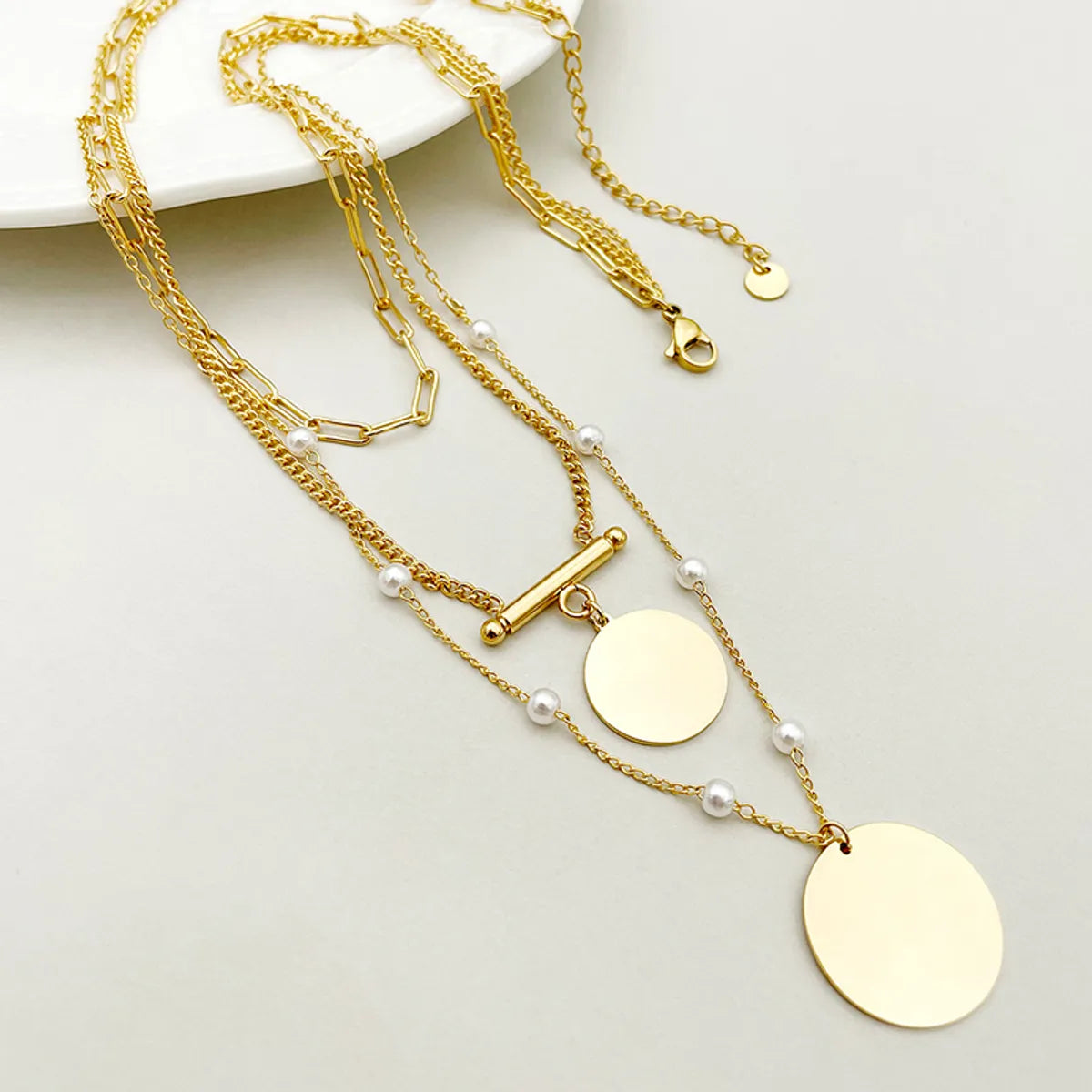 Simple Style Commute Round Stainless Steel Layered Pearl Plating Gold Plated Three Layer Necklace