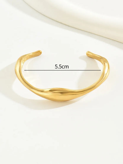 Simple Style Commute Solid Color Alloy Gold Plated Women'S Cuff Bracelets