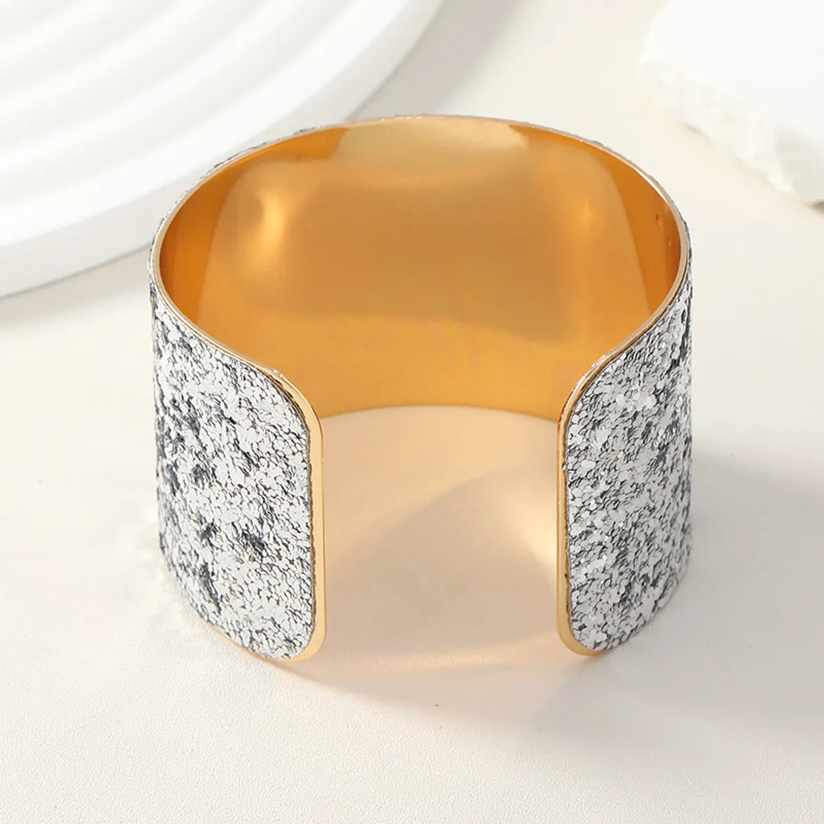 Simple Style Commute Solid Color Alloy Women's Bangle