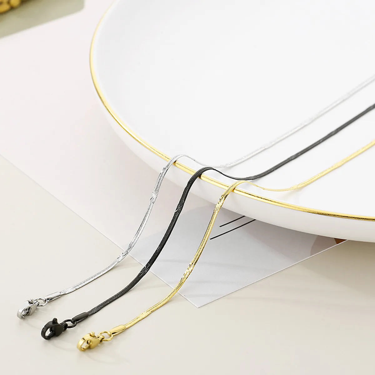 Wholesale Jewelry Simple Style Commute Solid Color Titanium Steel 18K Gold Plated Irregular Plating Necklace