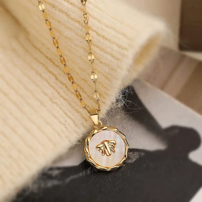 Simple Style Commute Star Bee Copper 18k Gold Plated Shell Zircon Pendant Necklace In Bulk