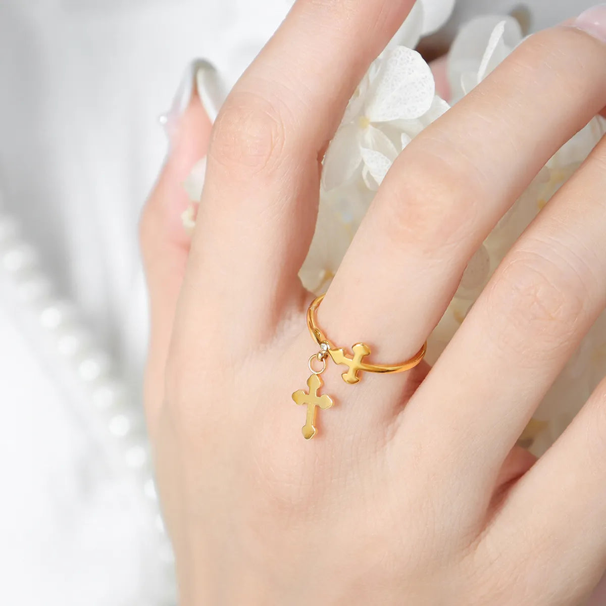 Wholesale Jewelry Simple Style Cool Style Cross Titanium Steel 18K Gold Plated Charm Plating Rings