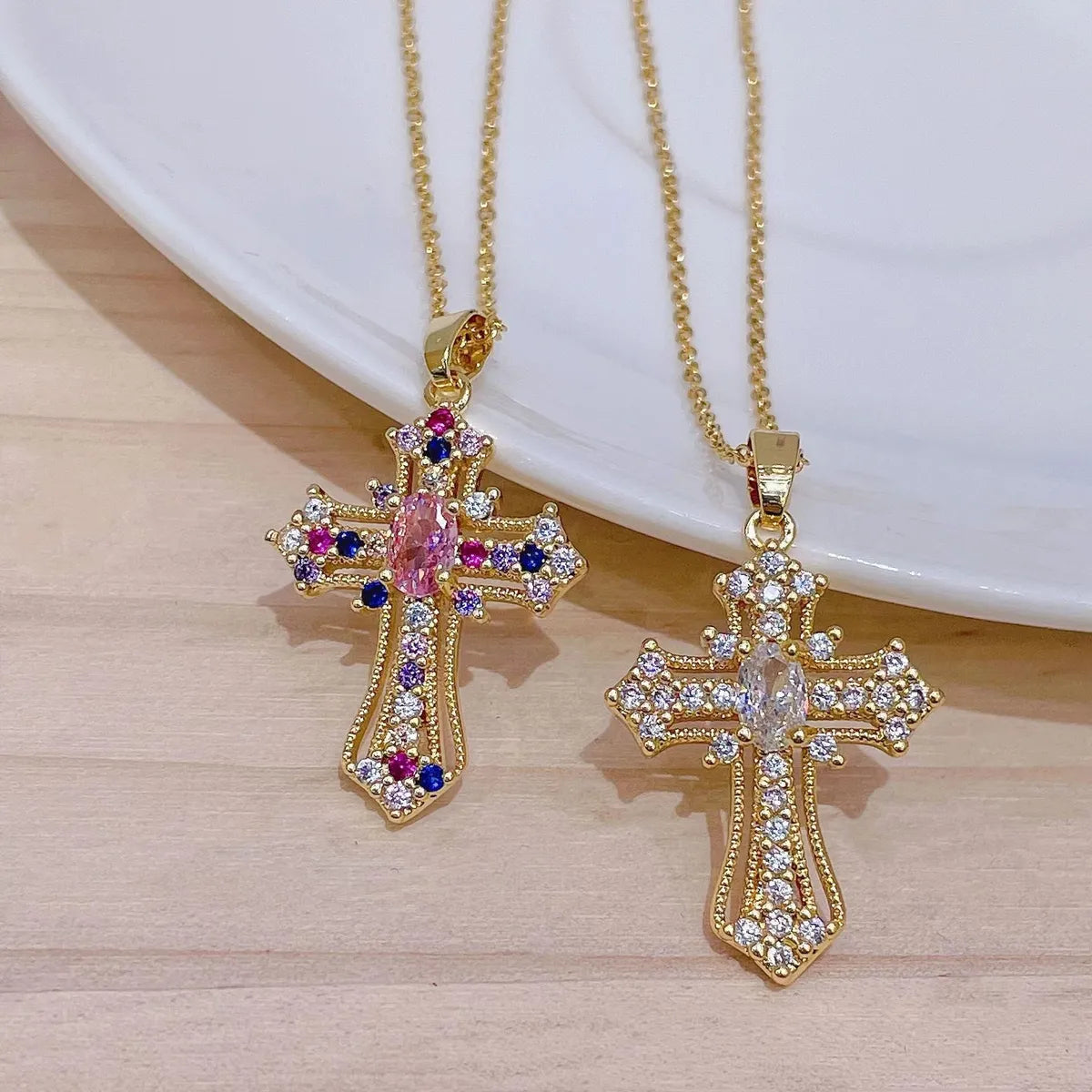 Simple Style Cross Copper Inlay Zircon Pendant Necklace