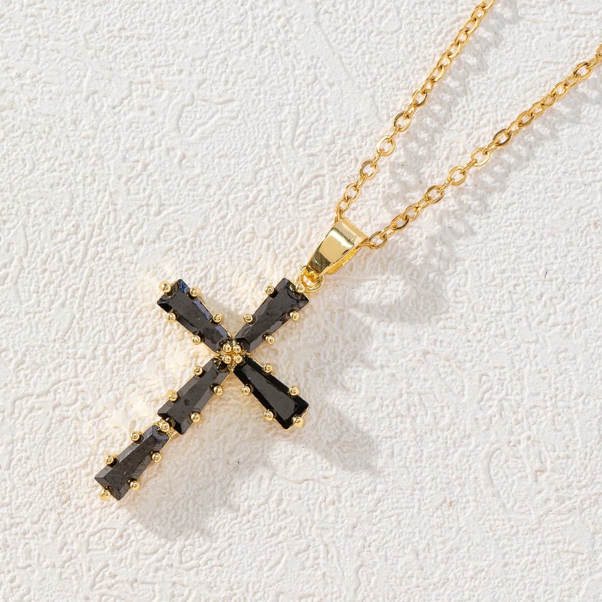 Simple Style Cross Copper Plating Inlay Artificial Crystal Pendant Necklace