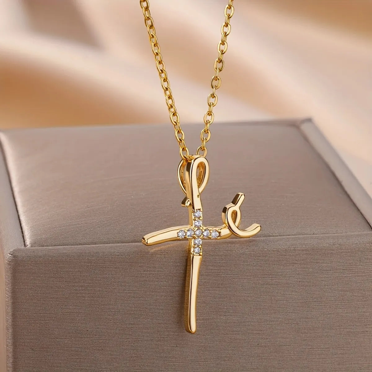 Simple Style Cross Copper Plating Inlay Zircon Gold Plated Pendant Necklace Necklace Choker