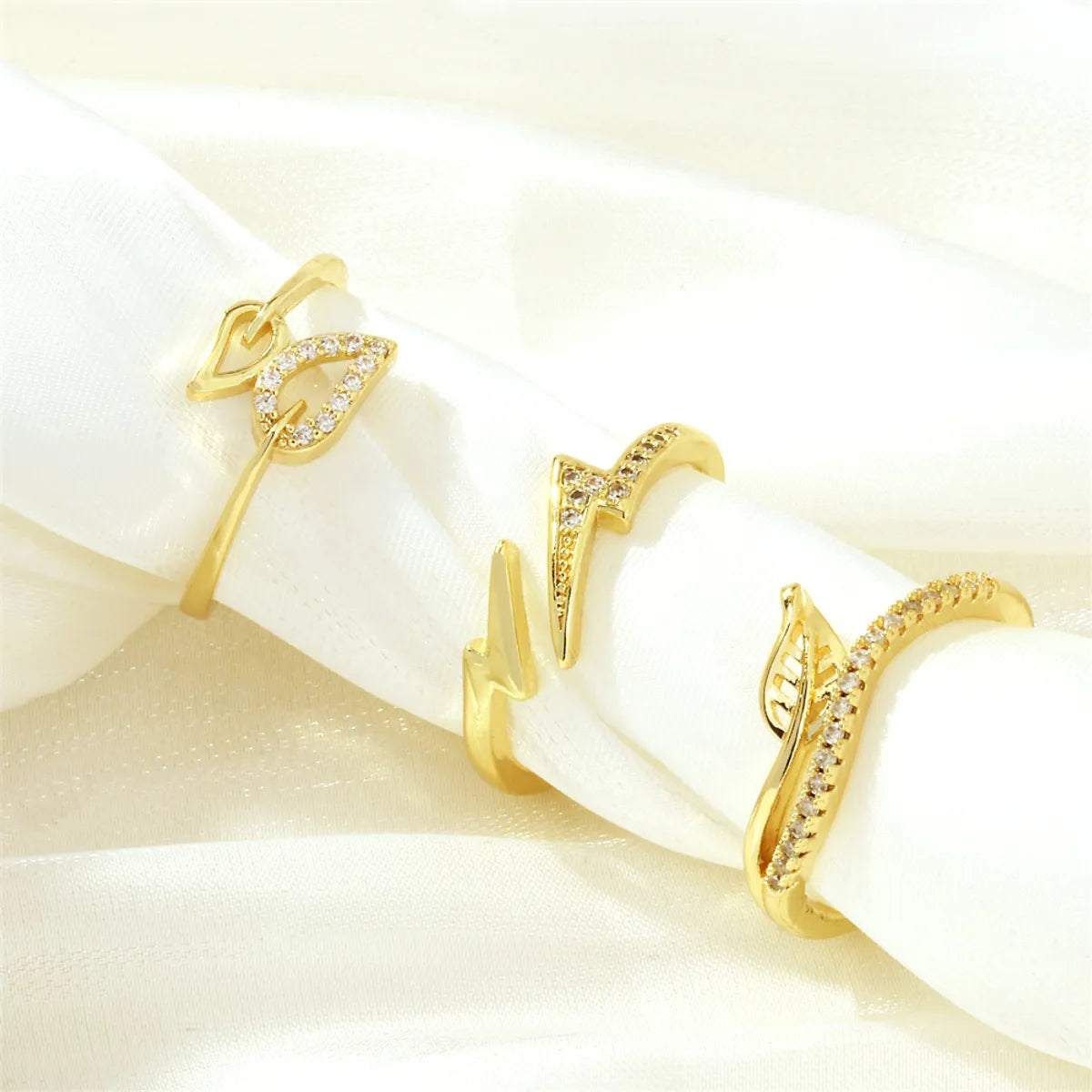 Simple Style Cross Heart Shape Fish Tail Copper Plating Inlay Zircon 18k Gold Plated Open Rings