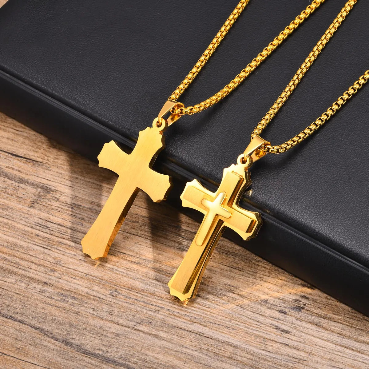 Simple Style Cross Stainless Steel Plating Three-dimensional 18k Gold Plated Men's Pendant Necklace