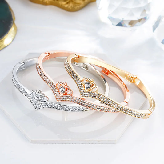 Simple Style Crown Rhinestones Alloy Wholesale Bangle