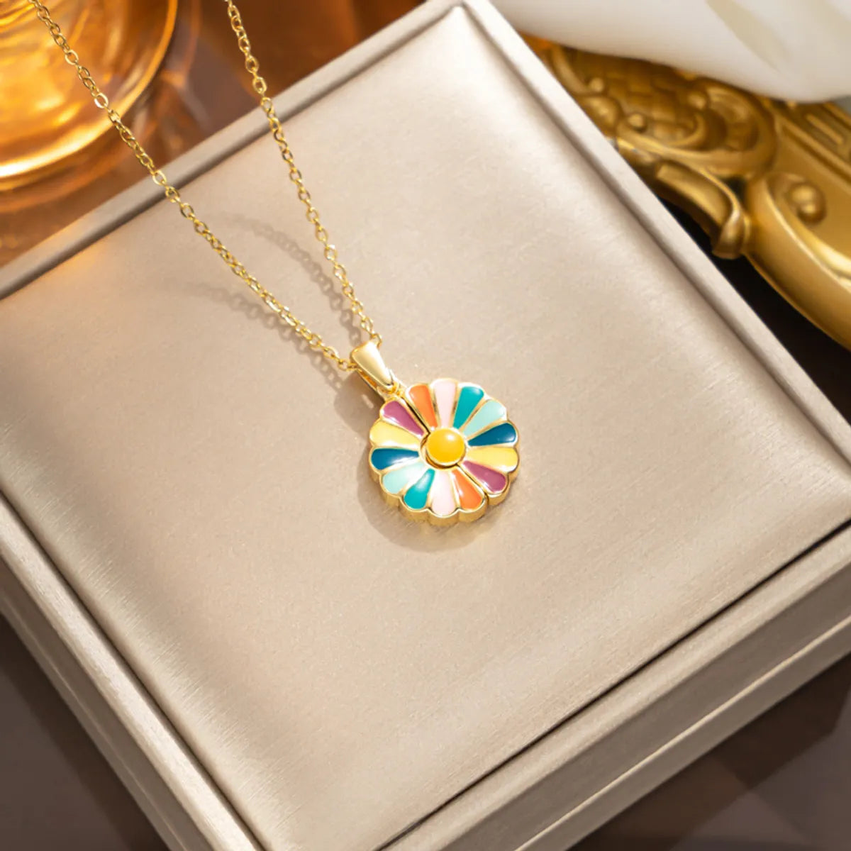 Simple Style Daisy Stainless Steel Plating Inlay Zircon 18k Gold Plated Pendant Necklace