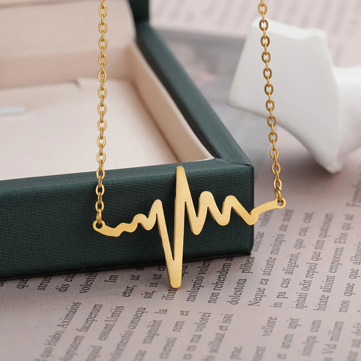 Simple Style Electrocardiogram Stainless Steel Titanium Steel Plating Necklace