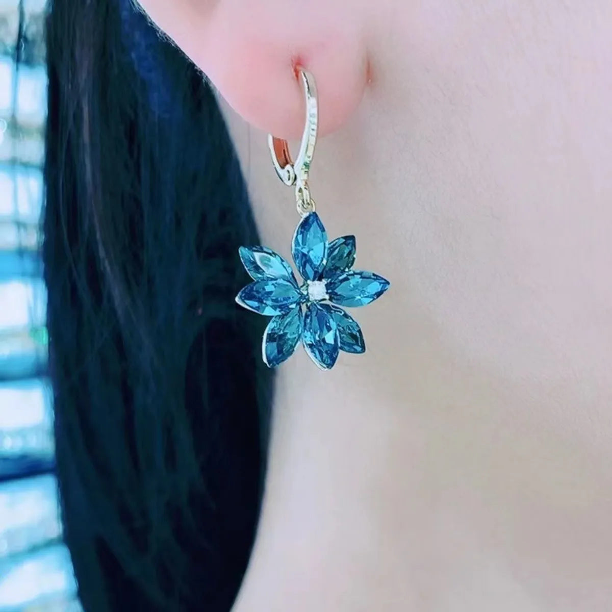 Simple Style Flower Alloy Inlay Glass Women's Drop Earrings