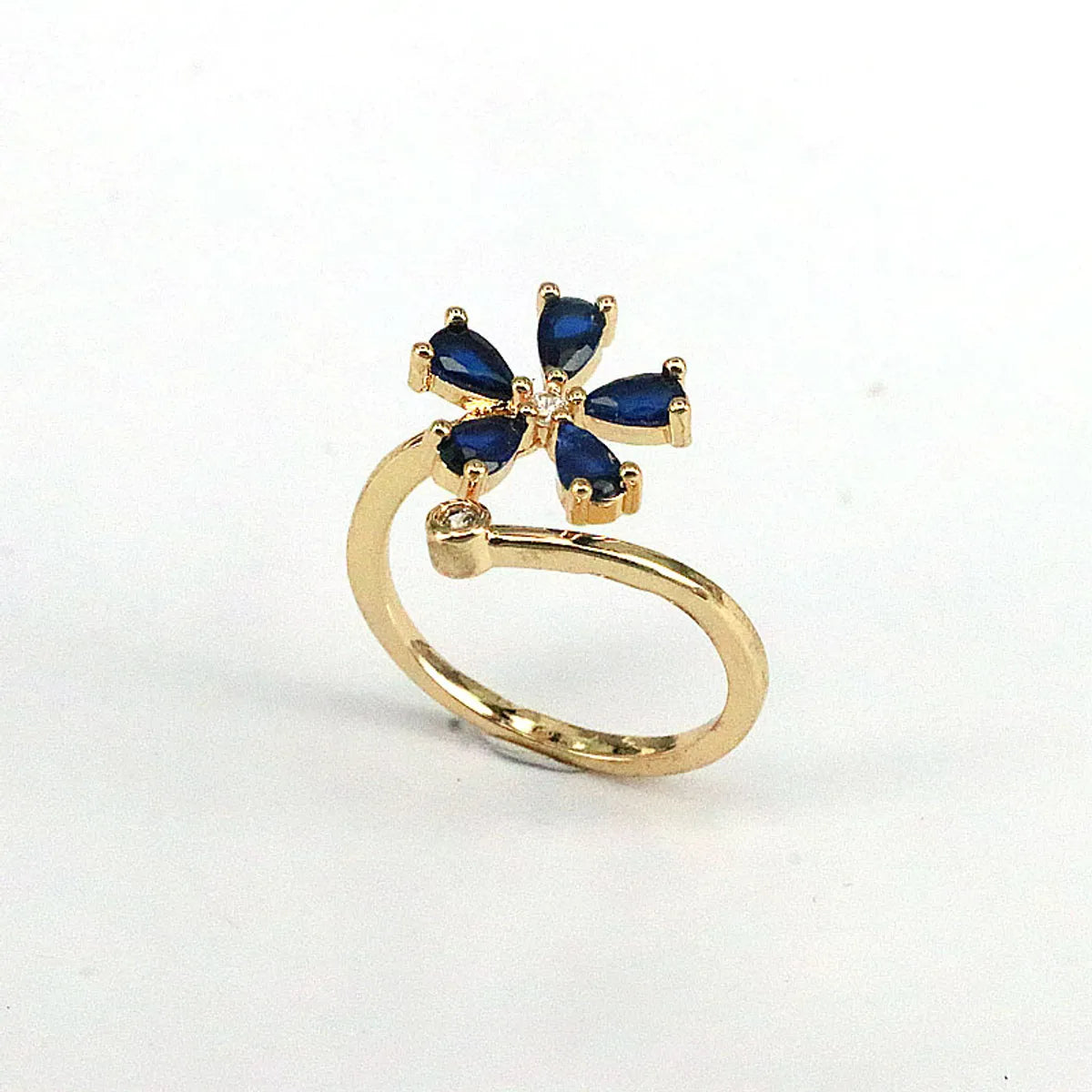 Simple Style Flower Copper Gold Plated Zircon Open Ring 1 Piece